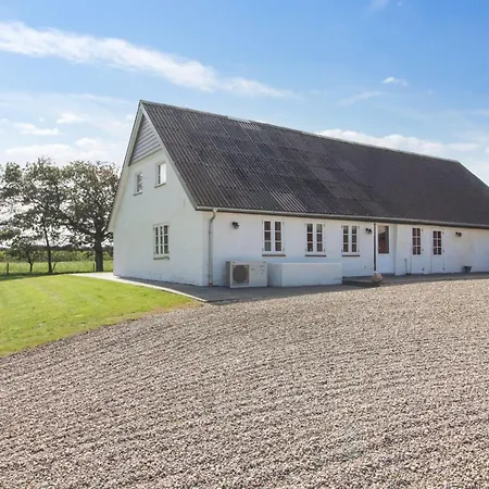 Dolfine - 15km From The Sea By Interhome Feriehus